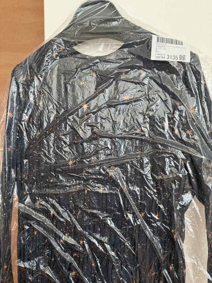 t*t様 未使用　最安値　トゥモローランド　ドレス ルミナスプリント ワンピース