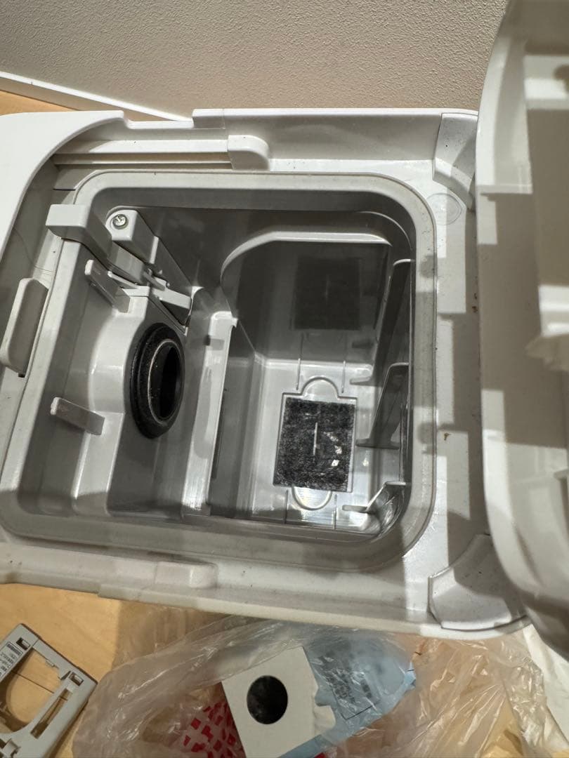 【美品】Panasonic セパレート型コードレススティック掃除機