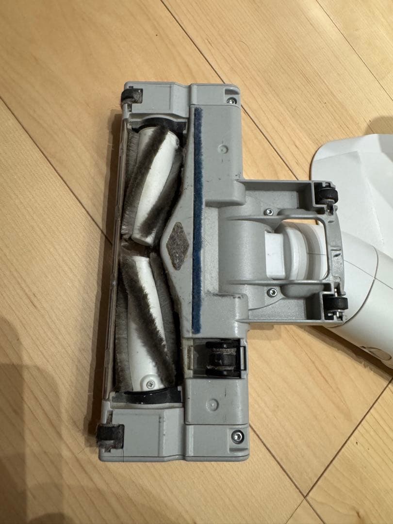 【美品】Panasonic セパレート型コードレススティック掃除機