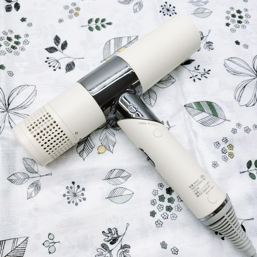 美品⭐️KINUJO 絹女 ドライヤー キヌジョ