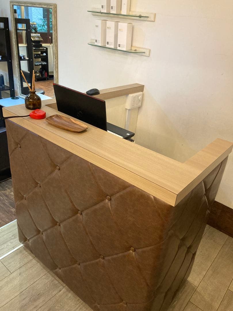 のぶぶ 福岡発★中古 美容室 受付レジカウンター台 非対称U字型カウンター