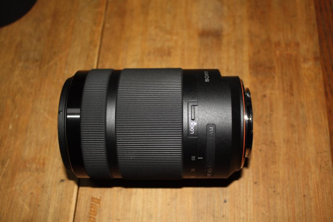 SONY DT 4.5-5.6 / 55-300 SAM フード、前後キャップ