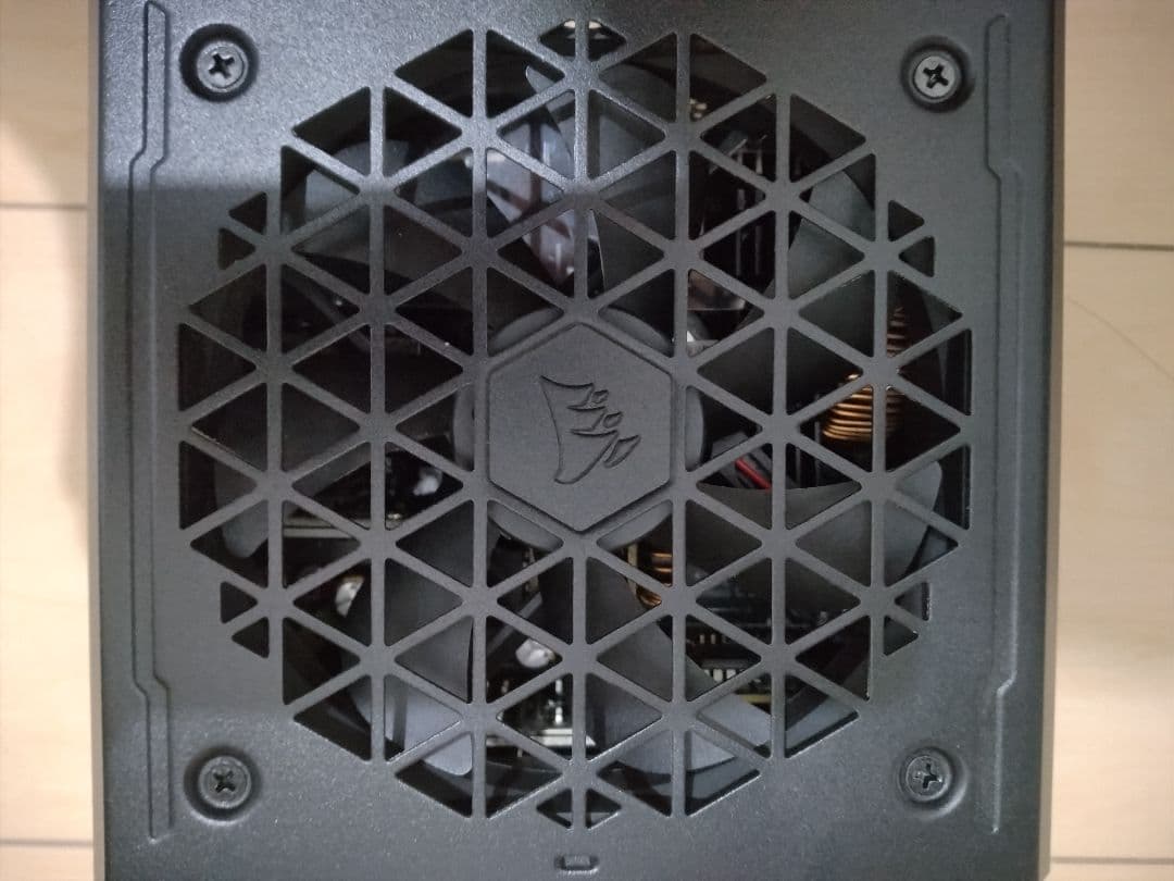 Corsair RM850e フルモジュラー電源