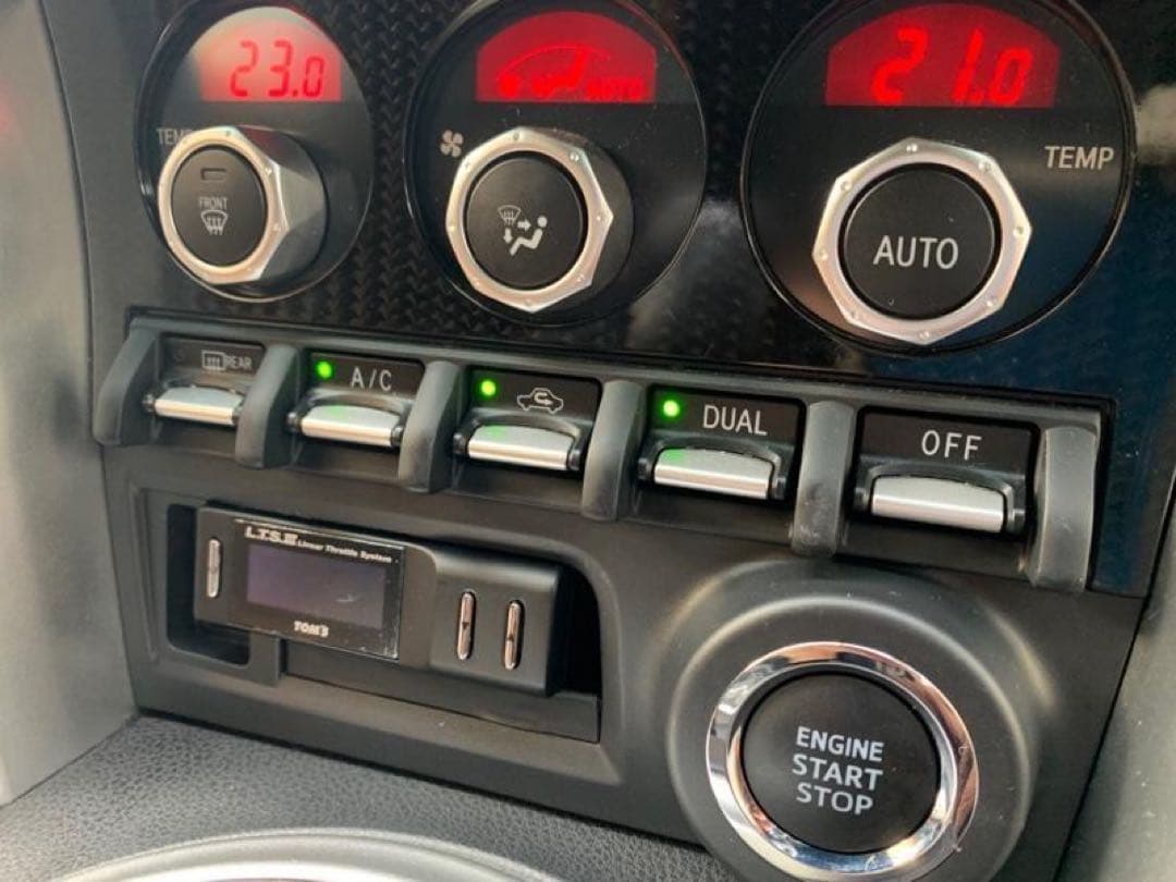 タ*シ様 TOM'S L.T.S. III スロットルコントローラー　86 zn