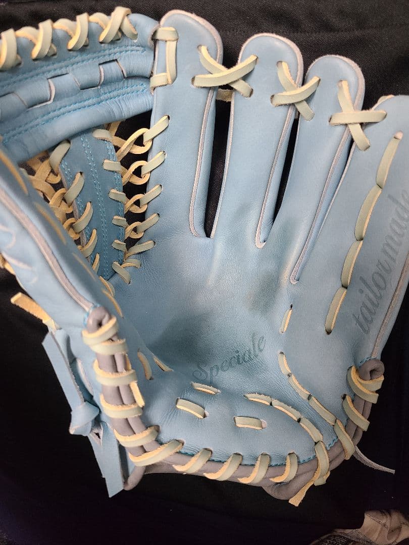 レジェーラ　 オーダーグラブ ジュテル和牛革