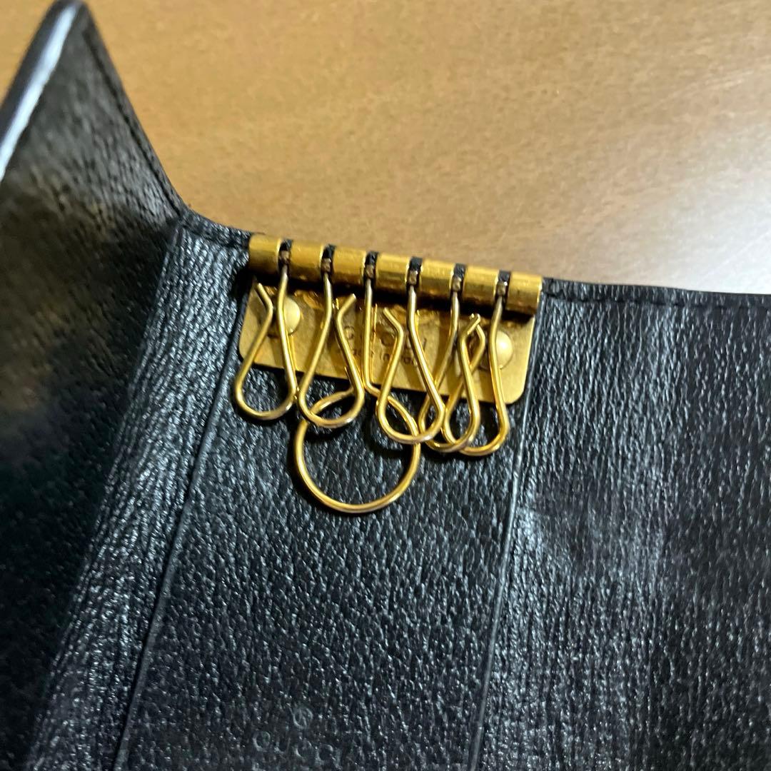 う*り様 【美品】GUCCI グッチアニマリエ ビー モチーフレザー 6連 キー