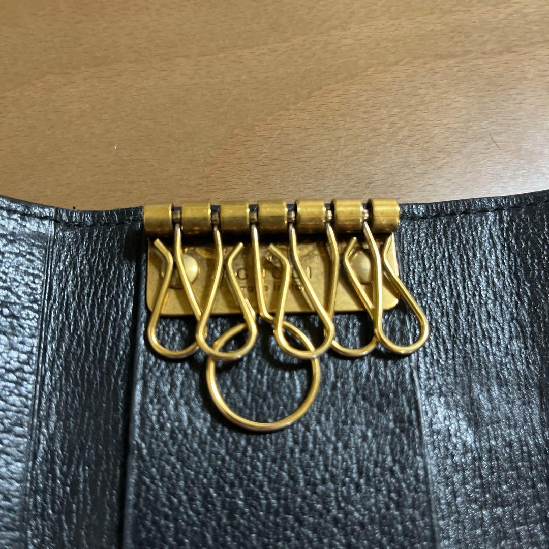 う*り様 【美品】GUCCI グッチアニマリエ ビー モチーフレザー 6連 キー