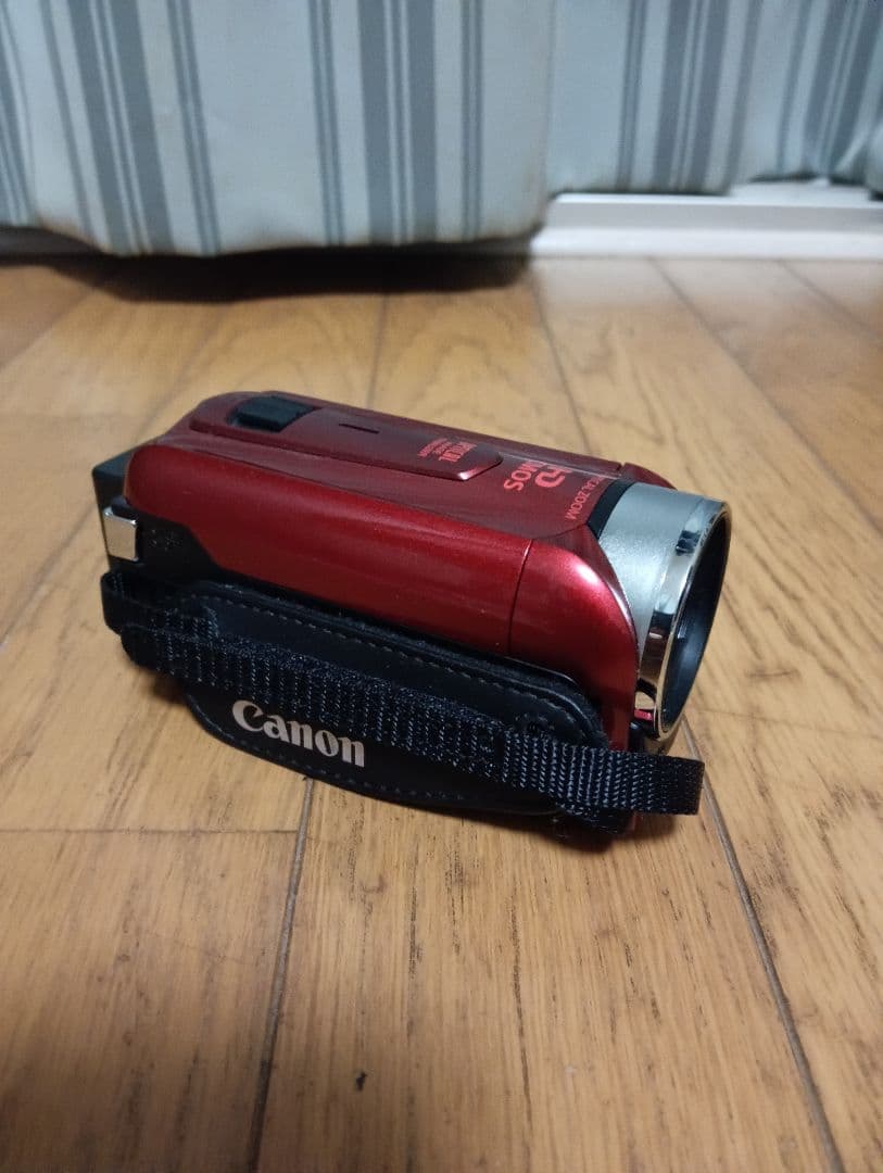 Canon ハンディカム 53倍ズーム レッド