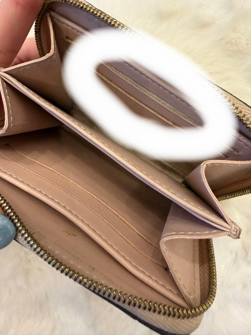 Louis Vuitton ケース ヴェルニベージュ