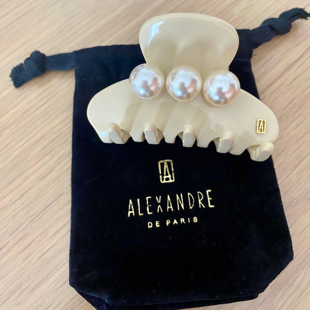 【sk】ALEXANDRE DE PARIS パール付きヘアクリップ