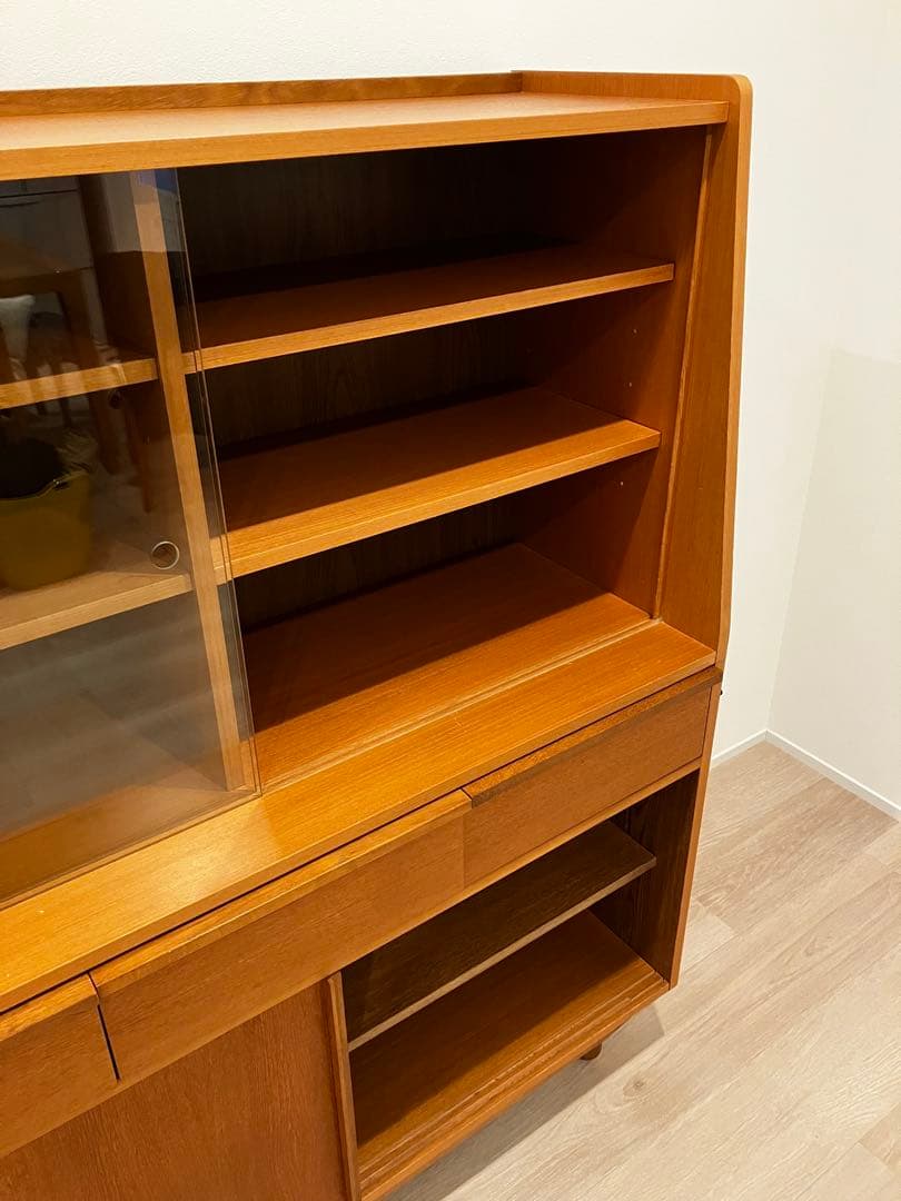 unico albero アルベロ　カップボード