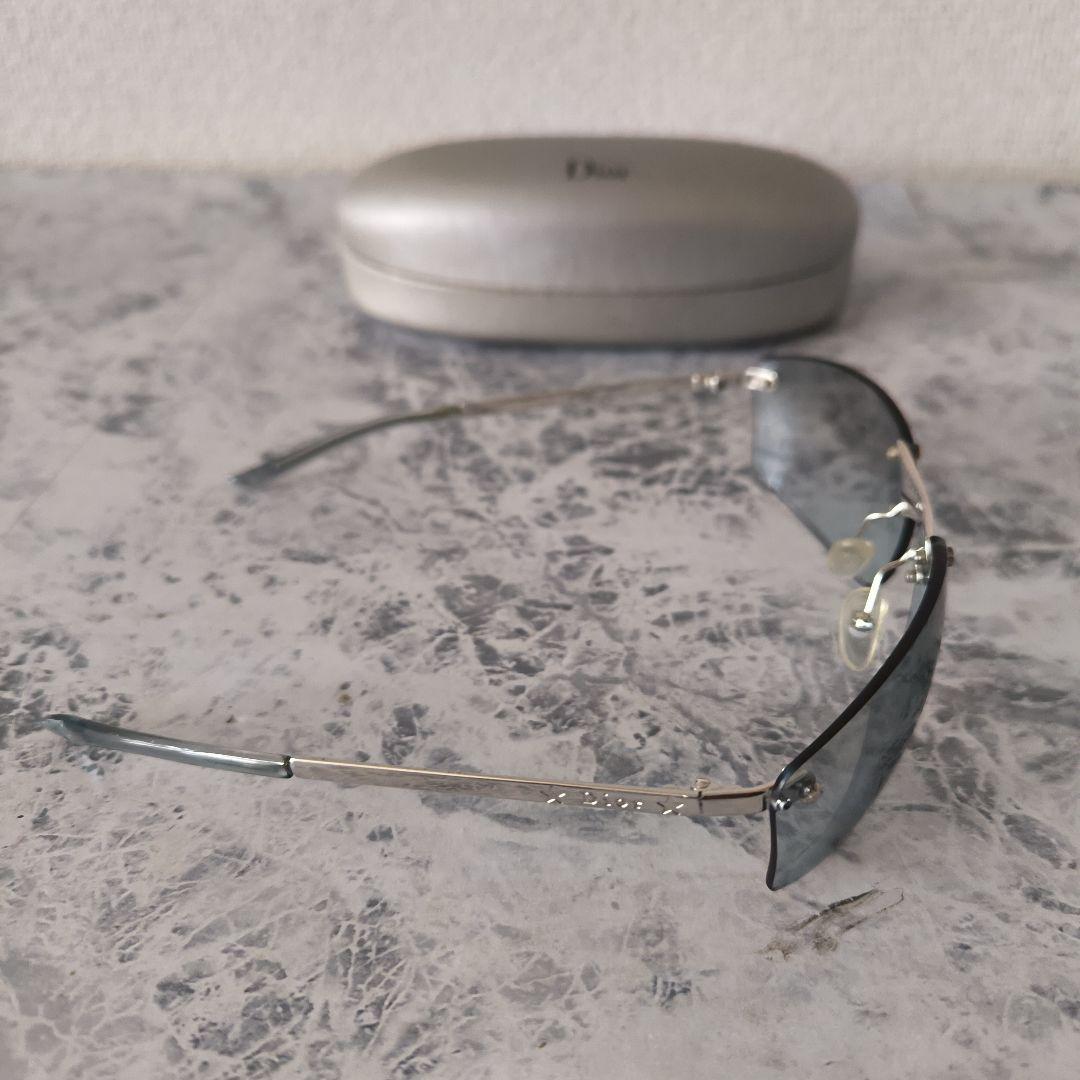 人気モデル/美品✨ChristianDior★リムレスサングラス/ライトブルー