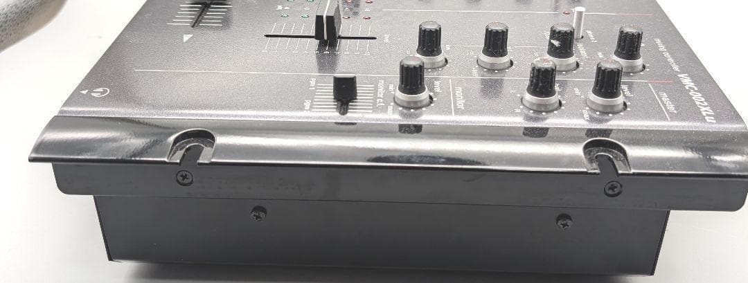 Vestax ミキサーVMC-002XLu