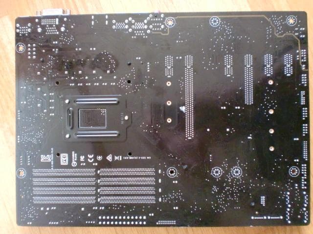 Intel Corei7-8700とASUS製マザーボード