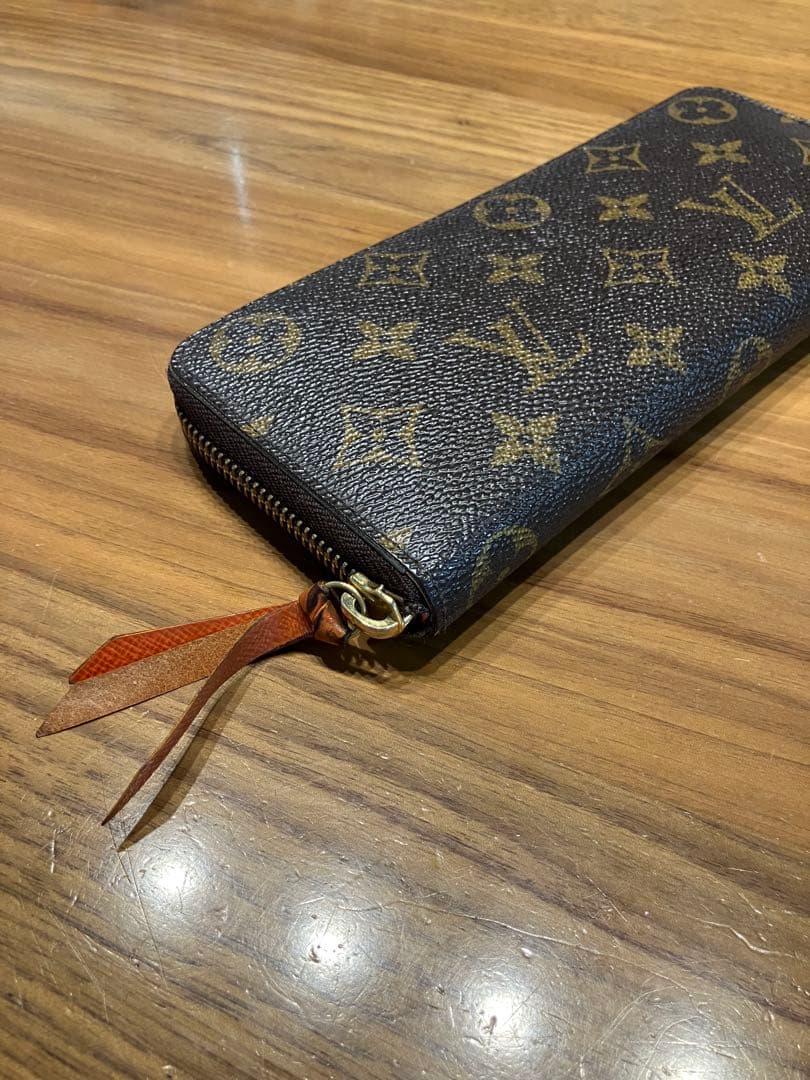 ヴィトン　財布