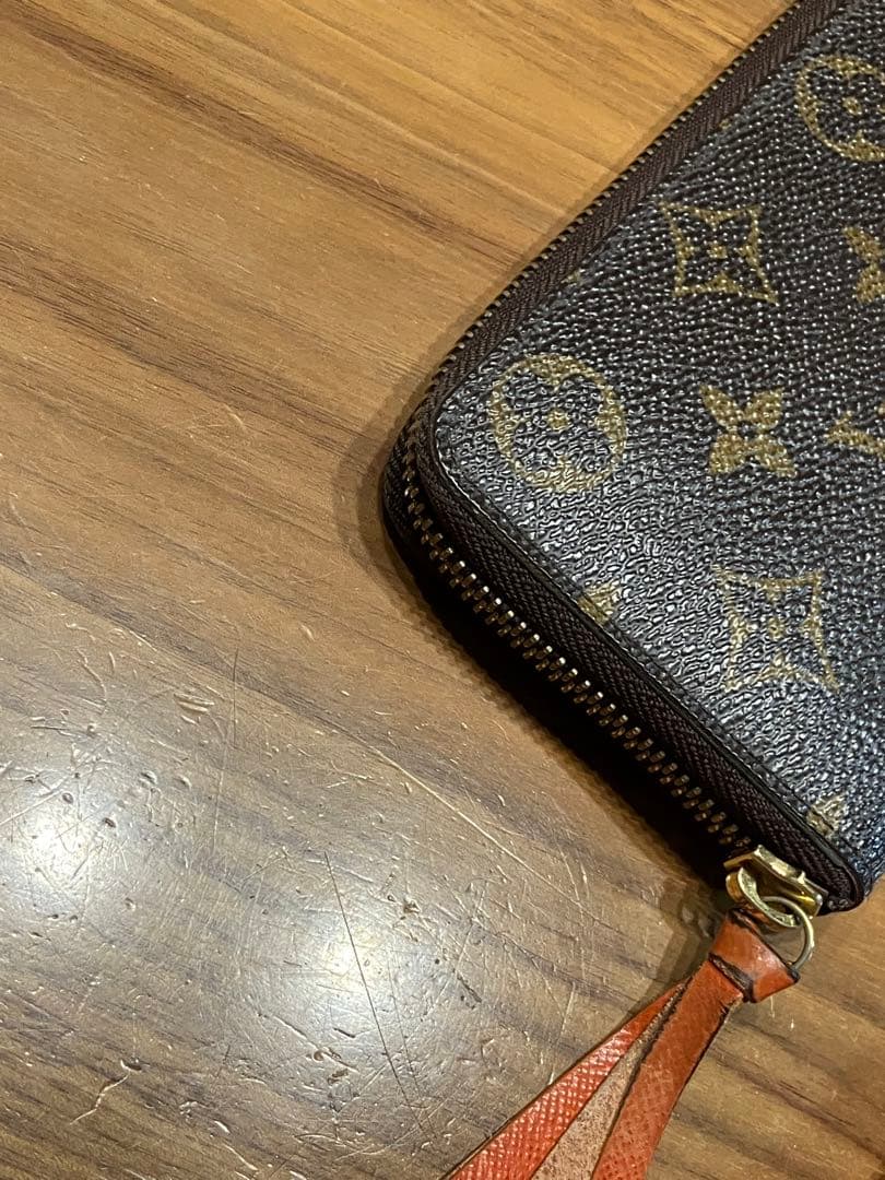 ヴィトン　財布