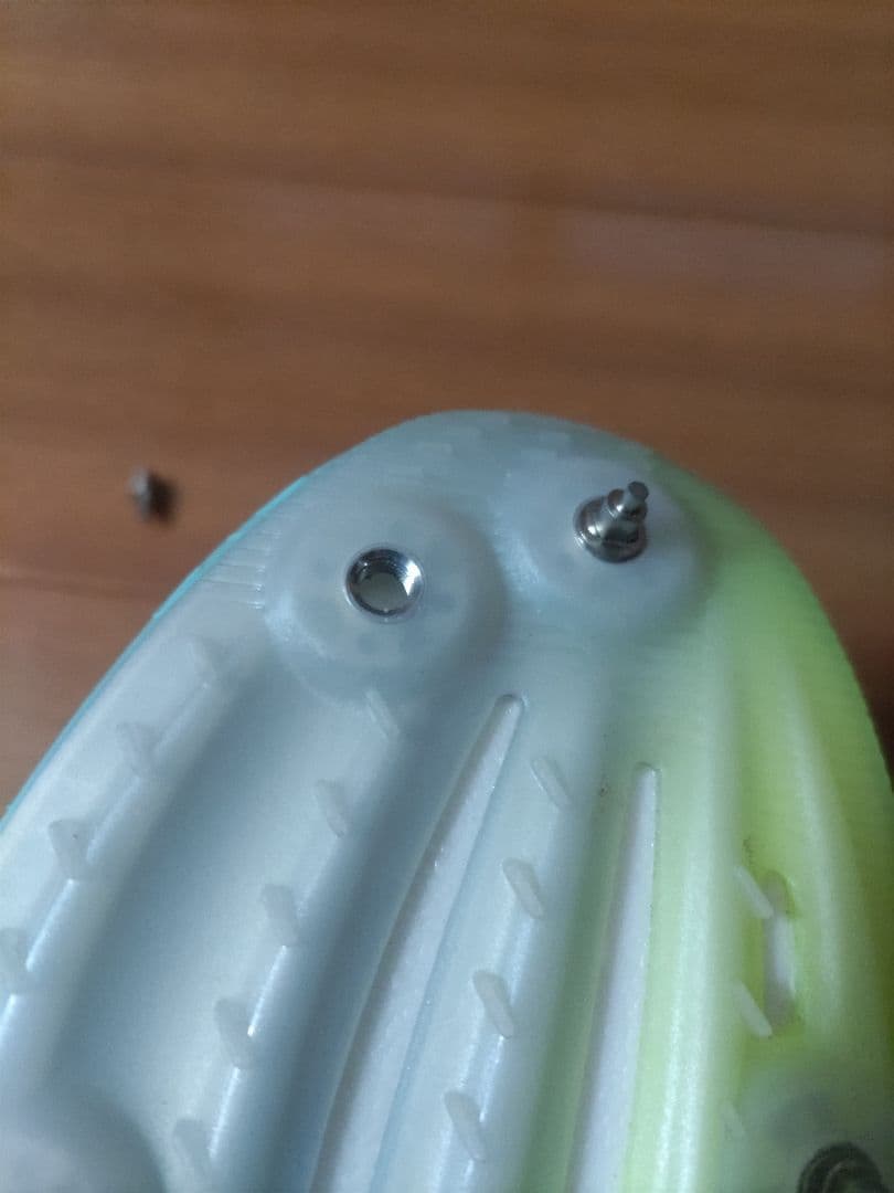 早い者勝ち★美品サイズ27.5ADIZERO フィネス