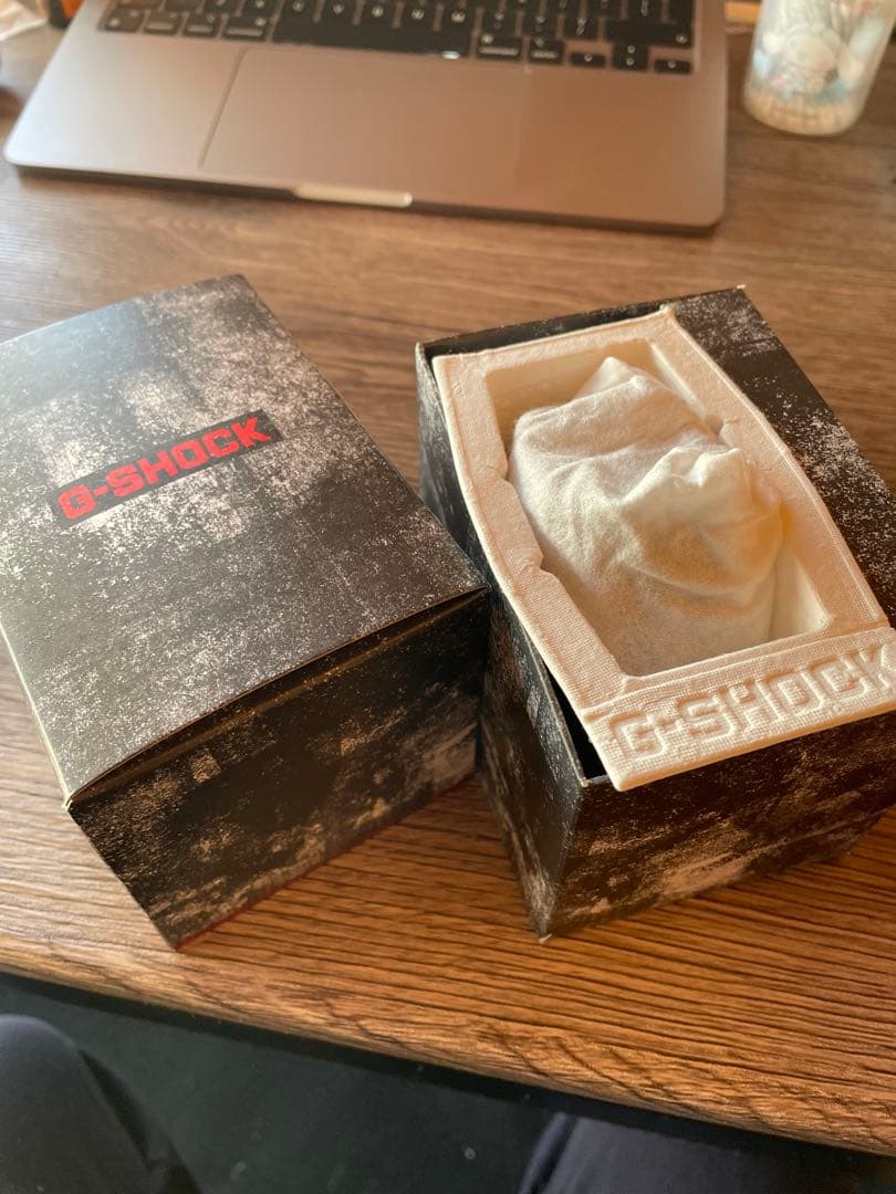 ラ*ー様 【ヨゴレオークション】G-SHOCK デジタル腕時計 ブラック 箱付き