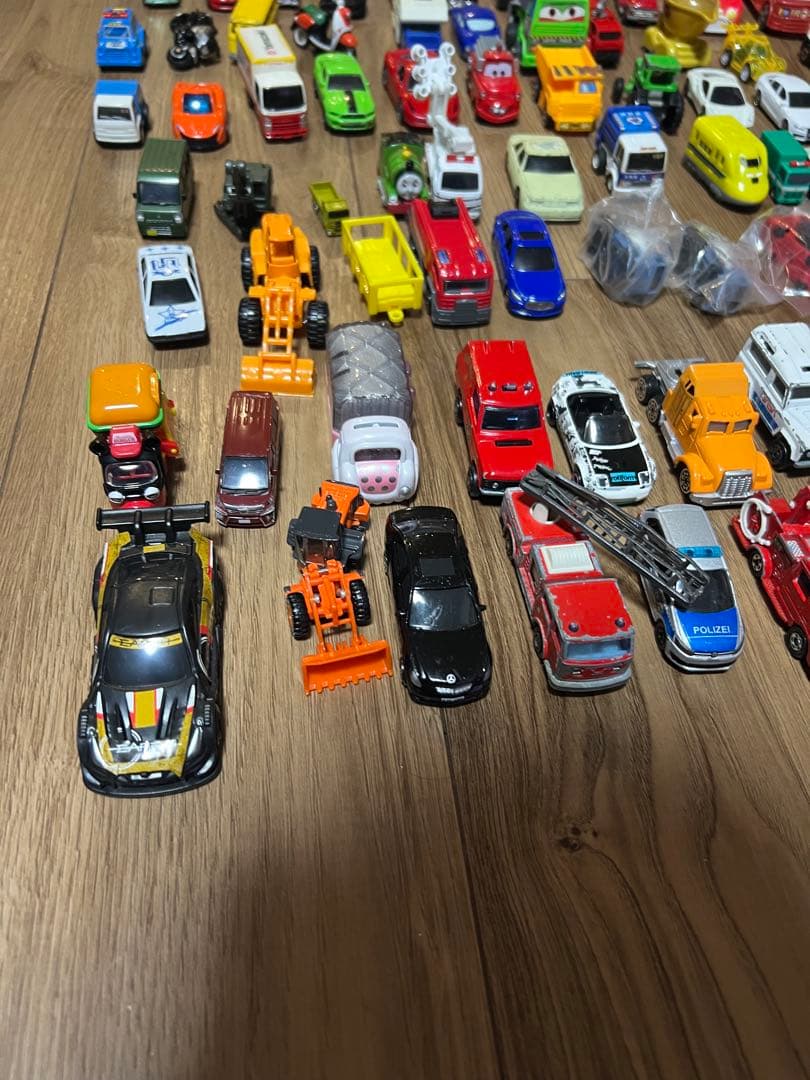【ジャンク】値下げ　トミカ、ホットウィル他　ミニカー　約400台