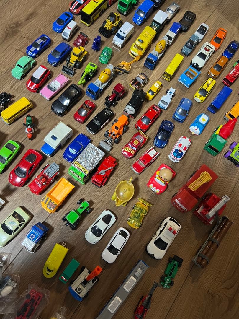【ジャンク】値下げ　トミカ、ホットウィル他　ミニカー　約400台