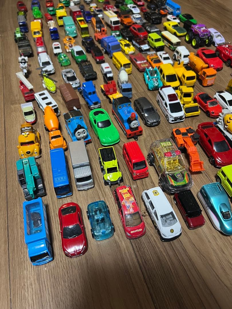 【ジャンク】値下げ　トミカ、ホットウィル他　ミニカー　約400台
