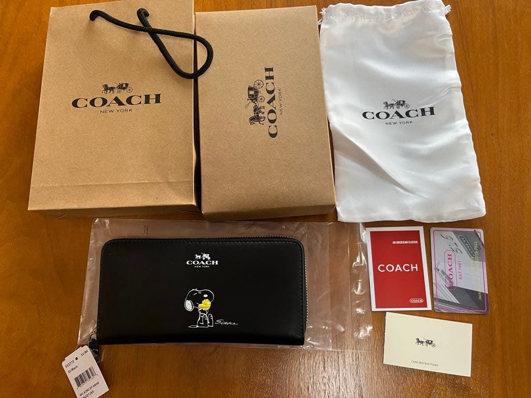 【新品未使用】コーチ スヌーピー 長財布 COACH ブラック F53773