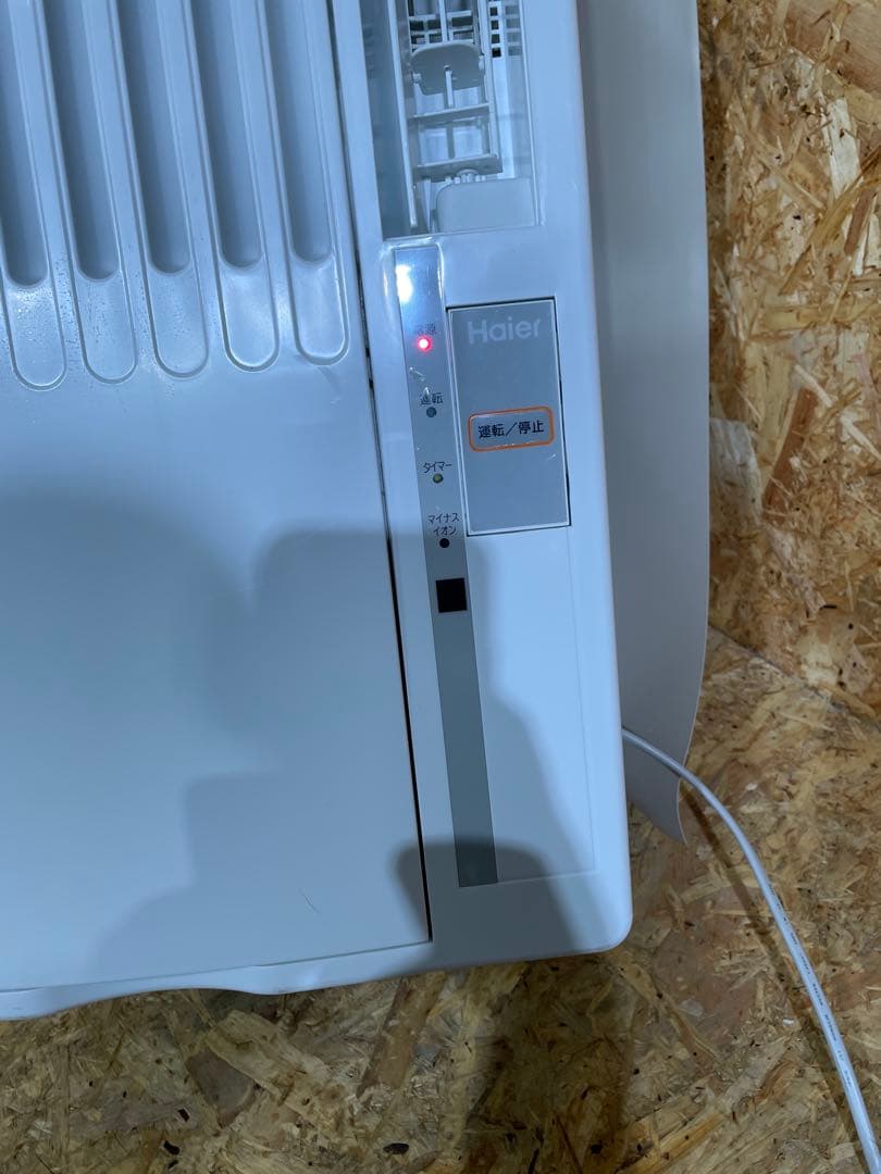 ハイアール　2020年製 窓用エアコン　　1210101102
