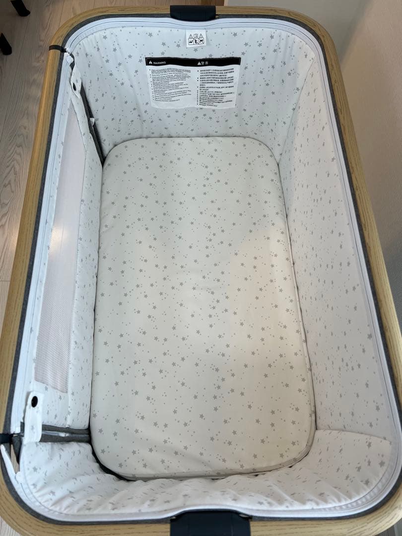 美品　HZDMJ ベビーベッド