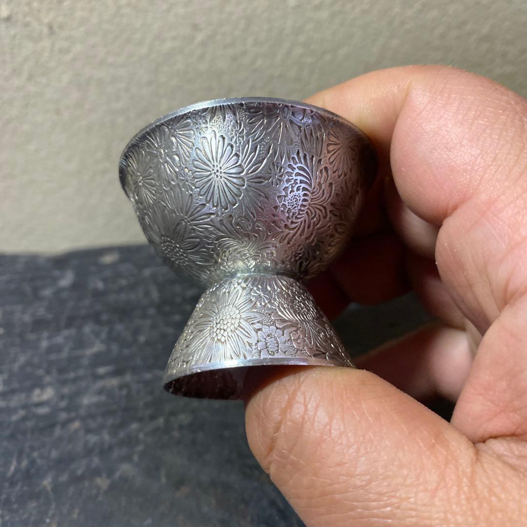 純銀製 花模様 盃 共箱木箱付き　52g