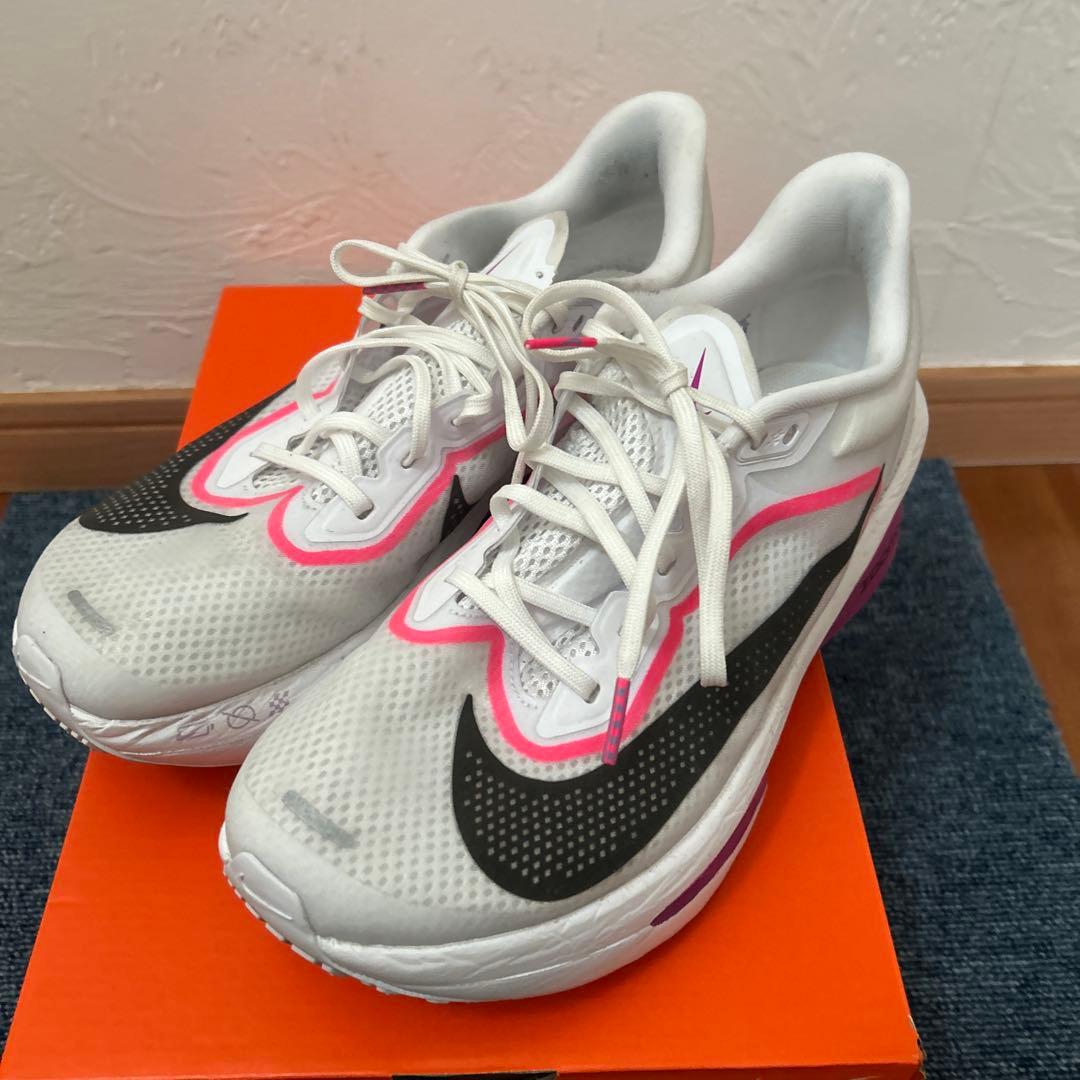 ナイキ　ズームフライ6 26センチ