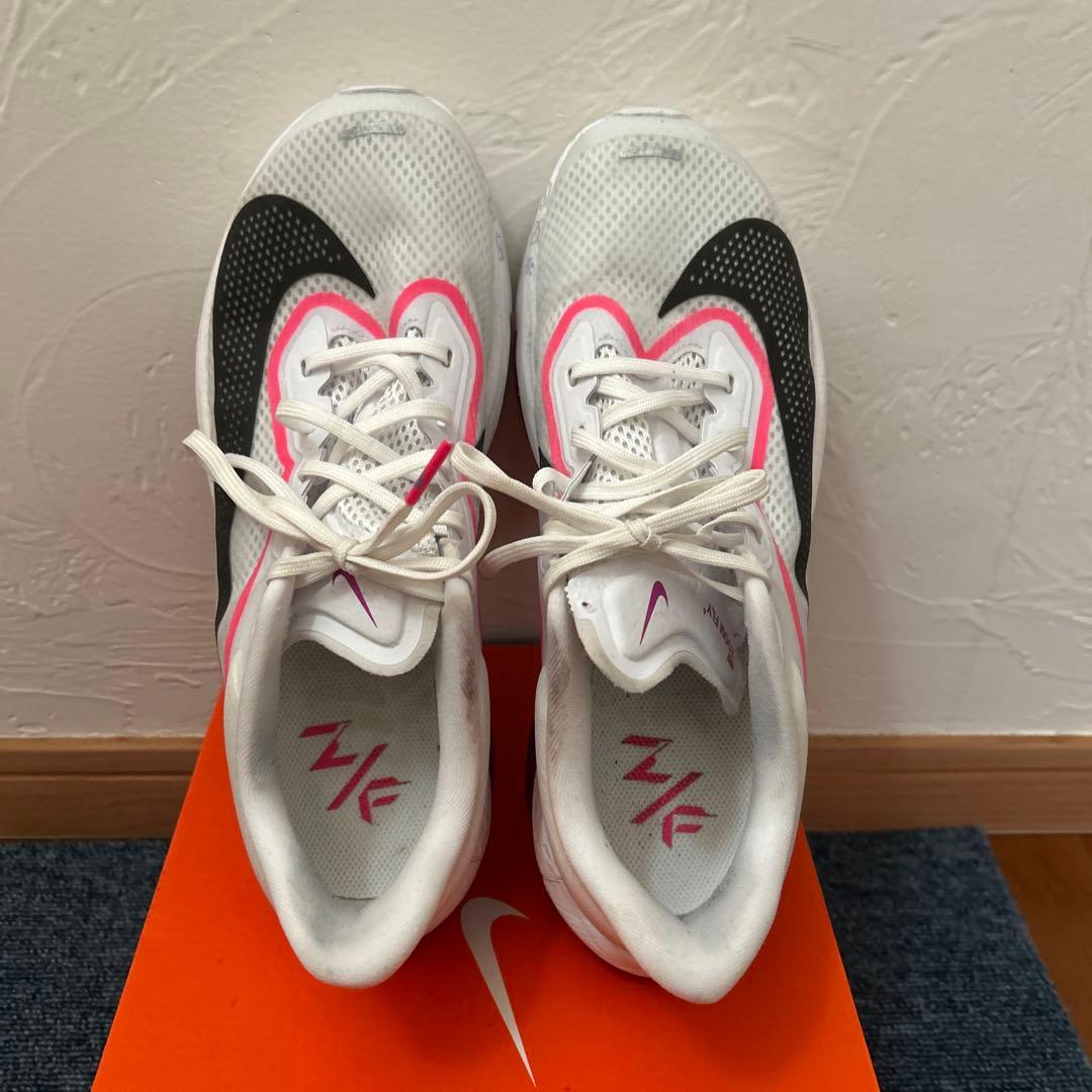 ナイキ　ズームフライ6 26センチ