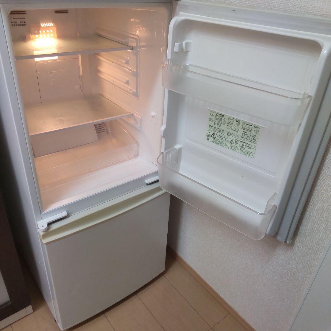 SHARP 2ドア冷蔵庫 ホワイト