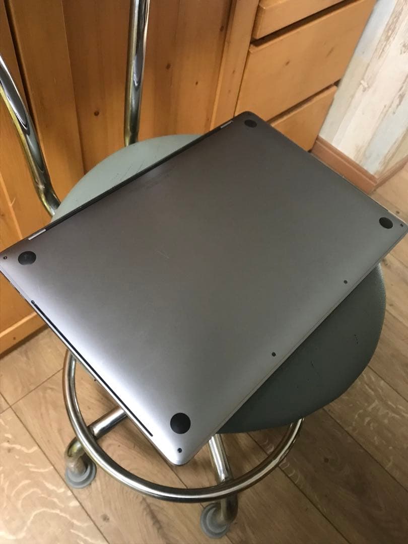 MacBook Pro 15インチ Mid2017 メモリ 16GB 512GB