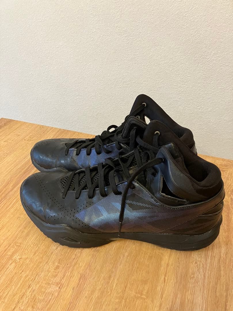 asics TBF 03A NAKED EG03 バスケットボールシューズ