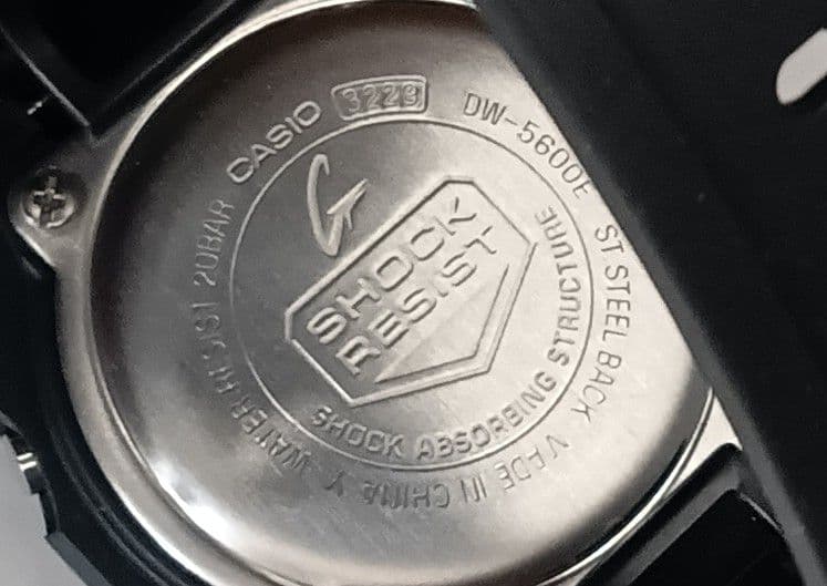 [カシオ] 腕時計 ジーショック 【国内正規品】 DW-5600UE-1JF