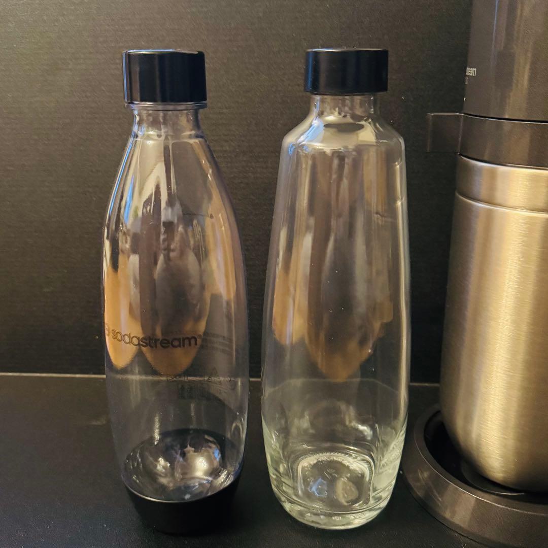 【新品未使用】sodastream DUO 炭酸水メーカー ガスシリンダー欠品