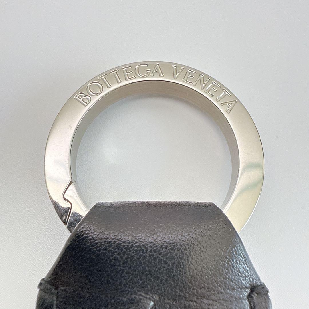 ボッテガヴェネタ イントレチャート タブ キーリング キーホルダー ブラック