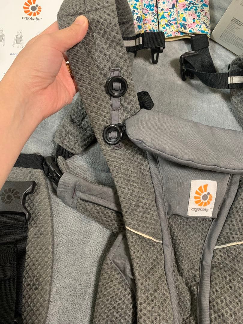 【おまけ付き】美品‼️エルゴベビー　オムニ ブリーズ　グラファイトグレー