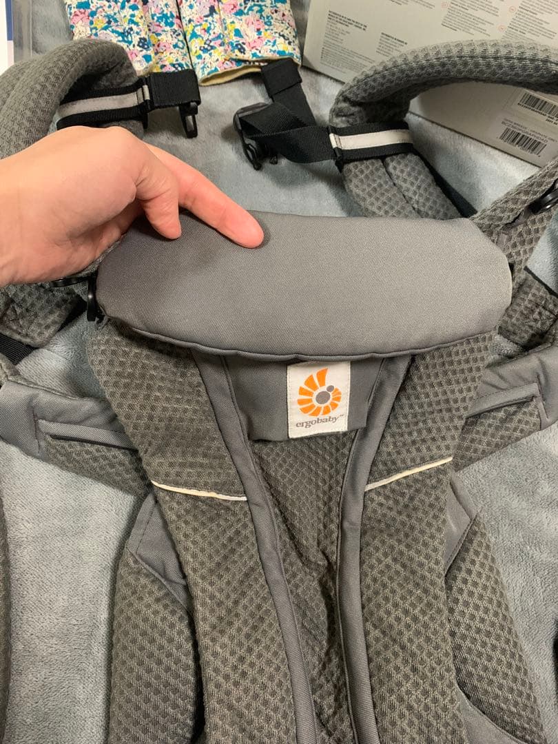 【おまけ付き】美品‼️エルゴベビー　オムニ ブリーズ　グラファイトグレー
