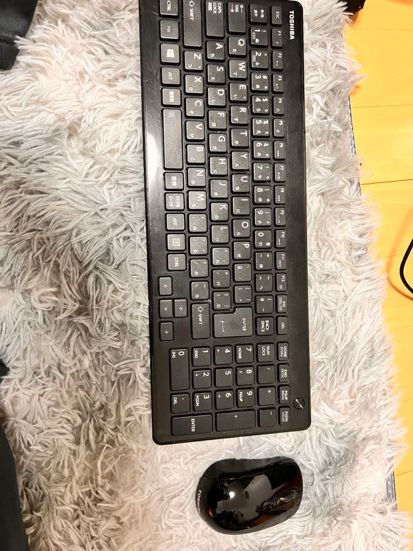 TOSHIBA 内蔵モニターパソコン