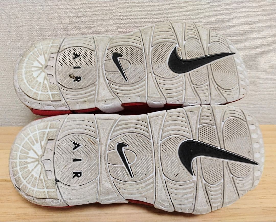 【琥珀】ナイキ モアアップテンポ スライド