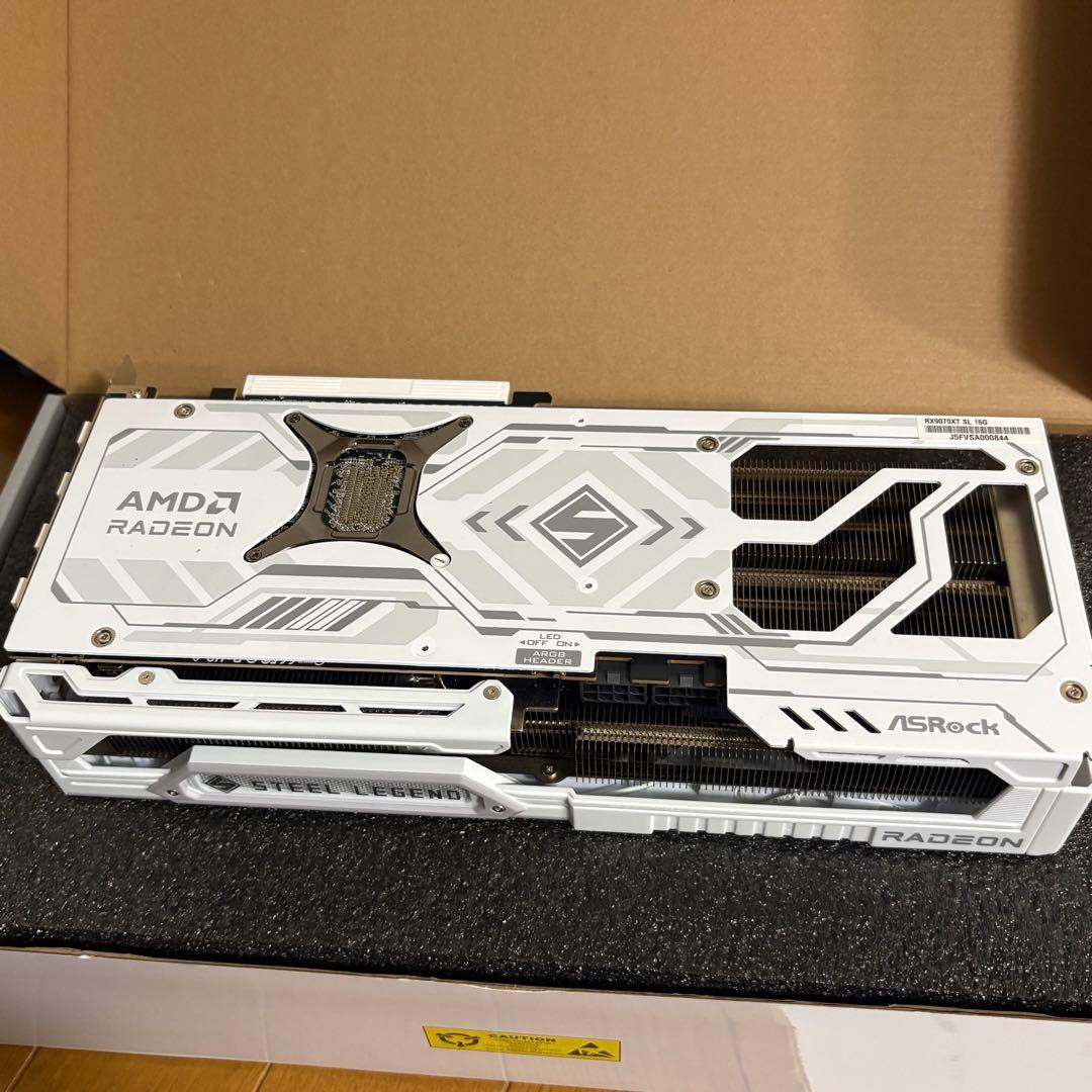 グラフィックボード・グラボ・ビデオカード ASRock Radeon RX 9070 XT