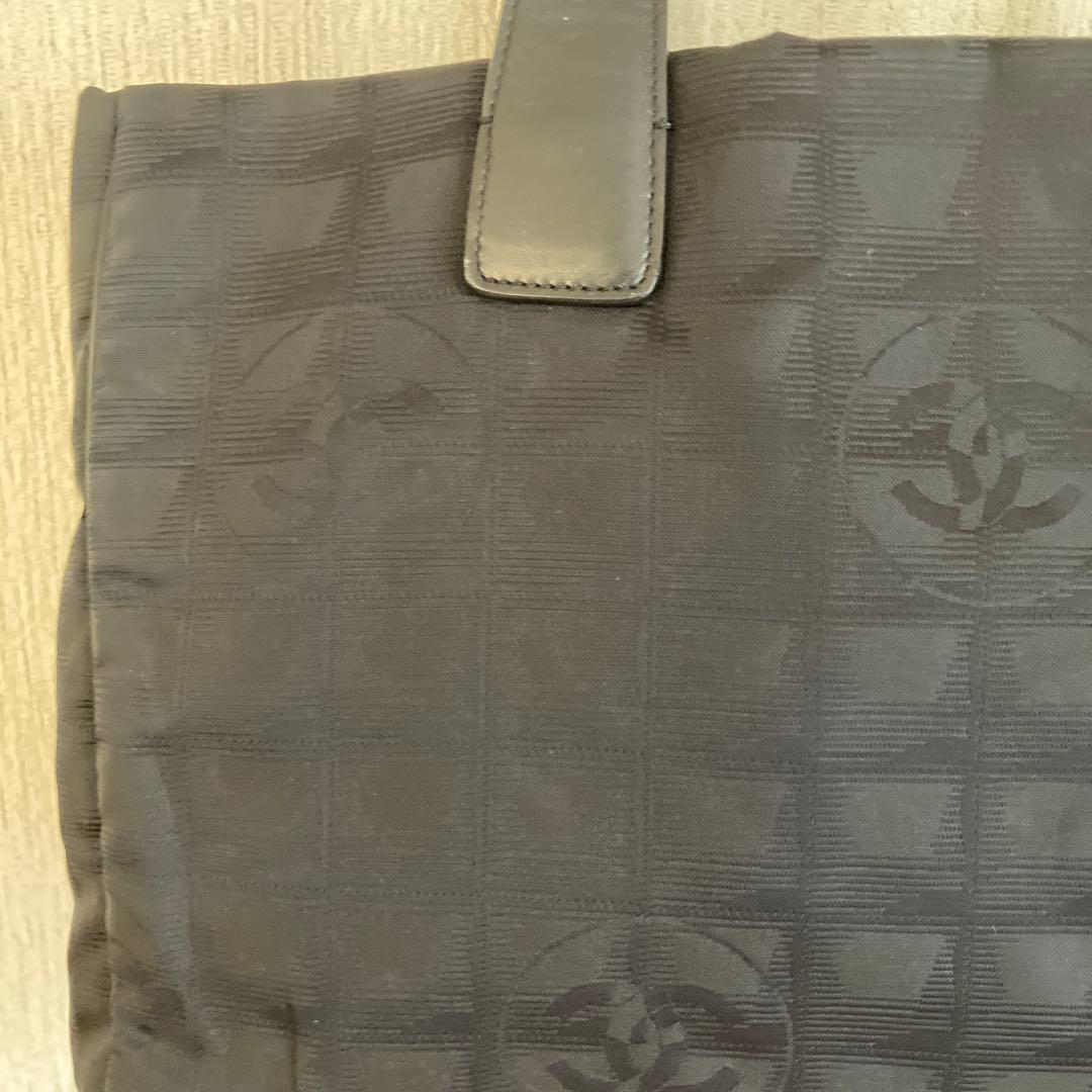 モコCHANELニュートラベルラインＭＭトートバック