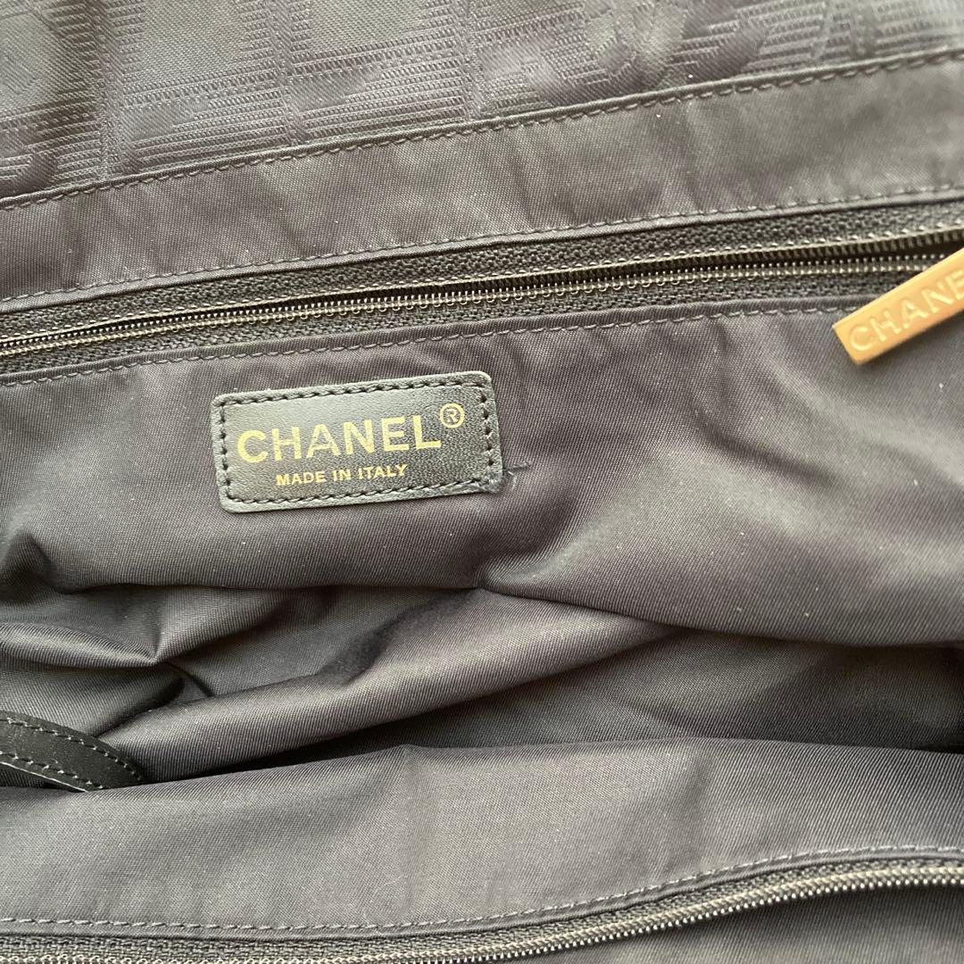 モコCHANELニュートラベルラインＭＭトートバック