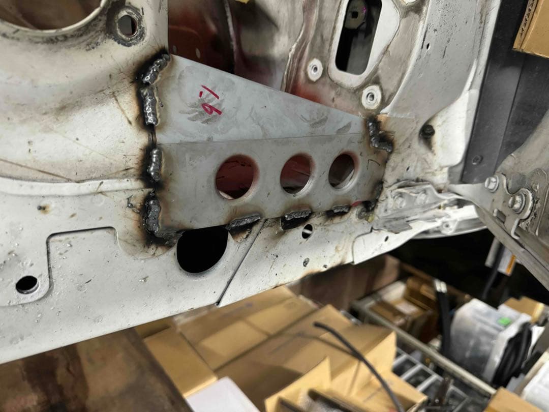 補強プレート　ガセットプレート　バーリング　補強　強化　s13 180sx