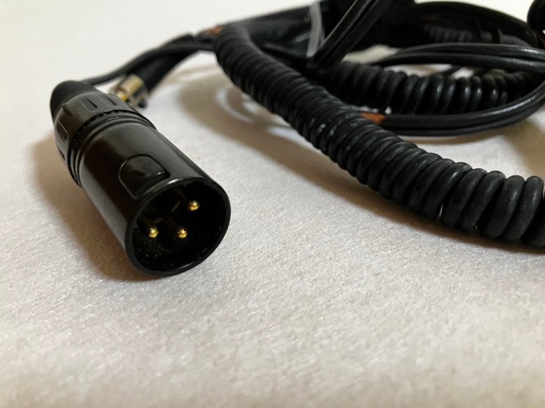 AKG ( アーカーゲー ) HSD271 ヘッドセット および専用ケーブル