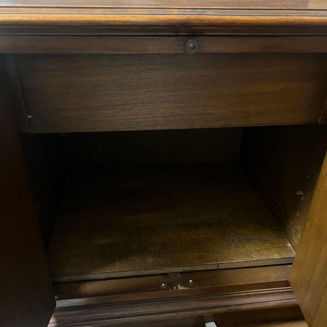 アンティーク　テーブル付き　キャビネット　棚