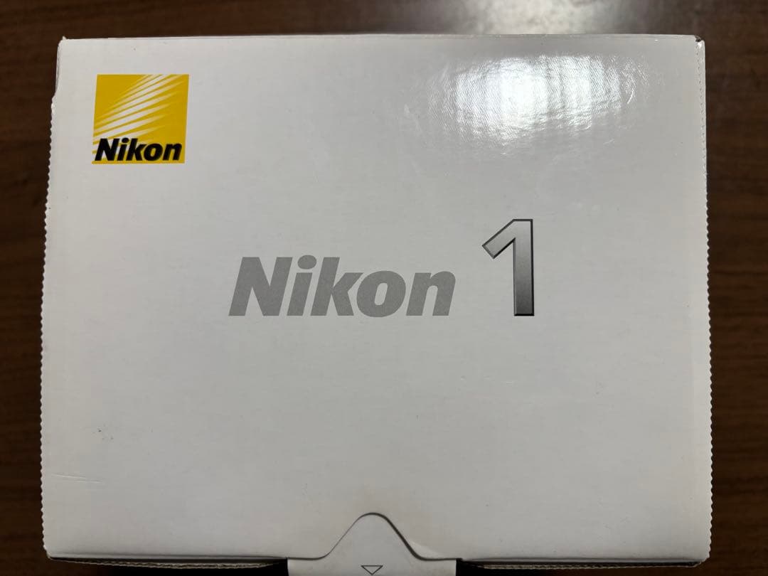 ミラーレス一眼 Nikon1 J3 標準ズームレンズ　ジャンク品