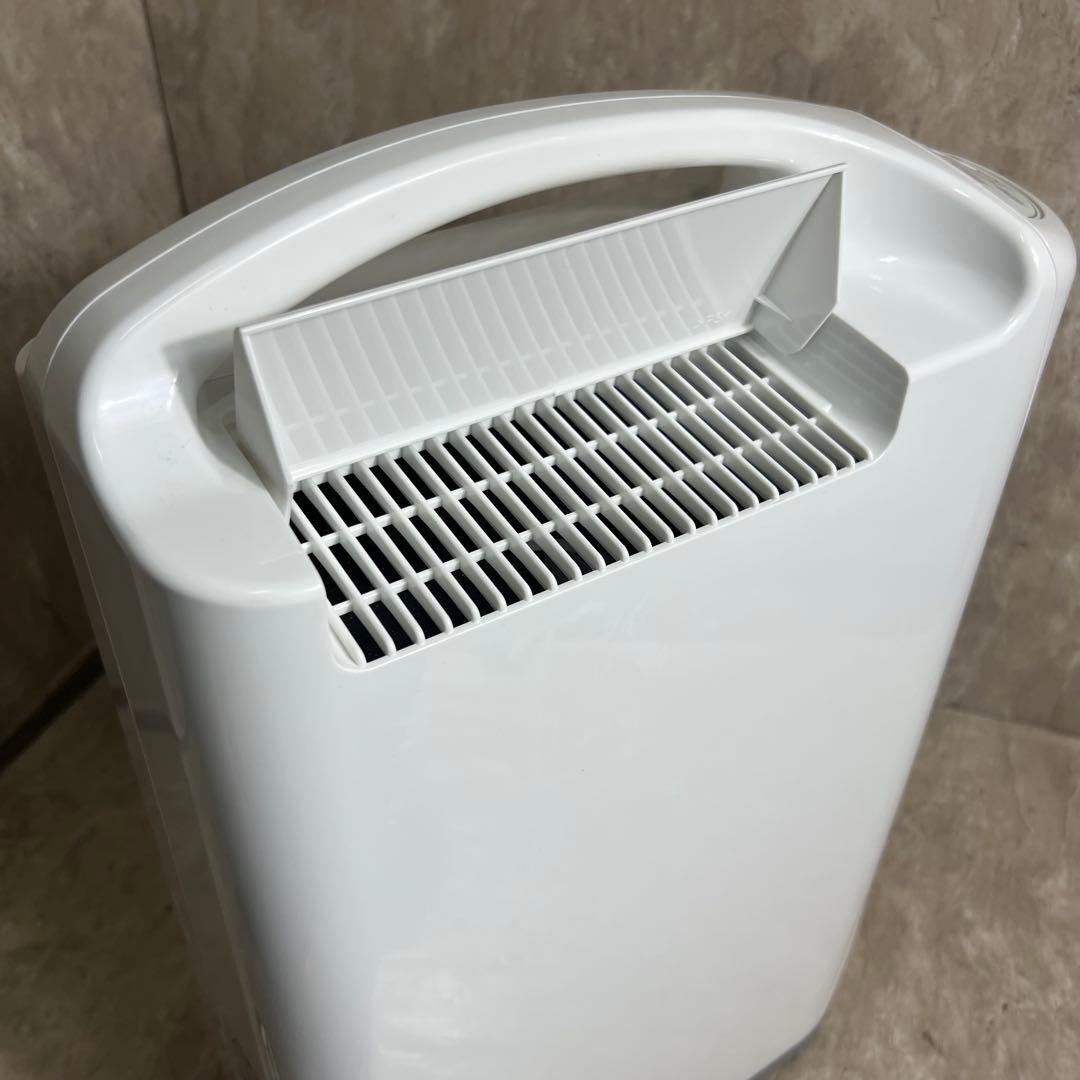 未使用に近い 2024年製 CORONA CD-S6324-W 衣類乾燥機除湿機