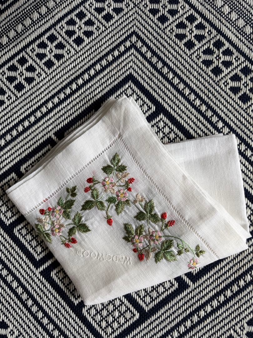 専用です　WAKO 「野の花」x 2+ウェッジウッドハンカチ+コットンショーツ